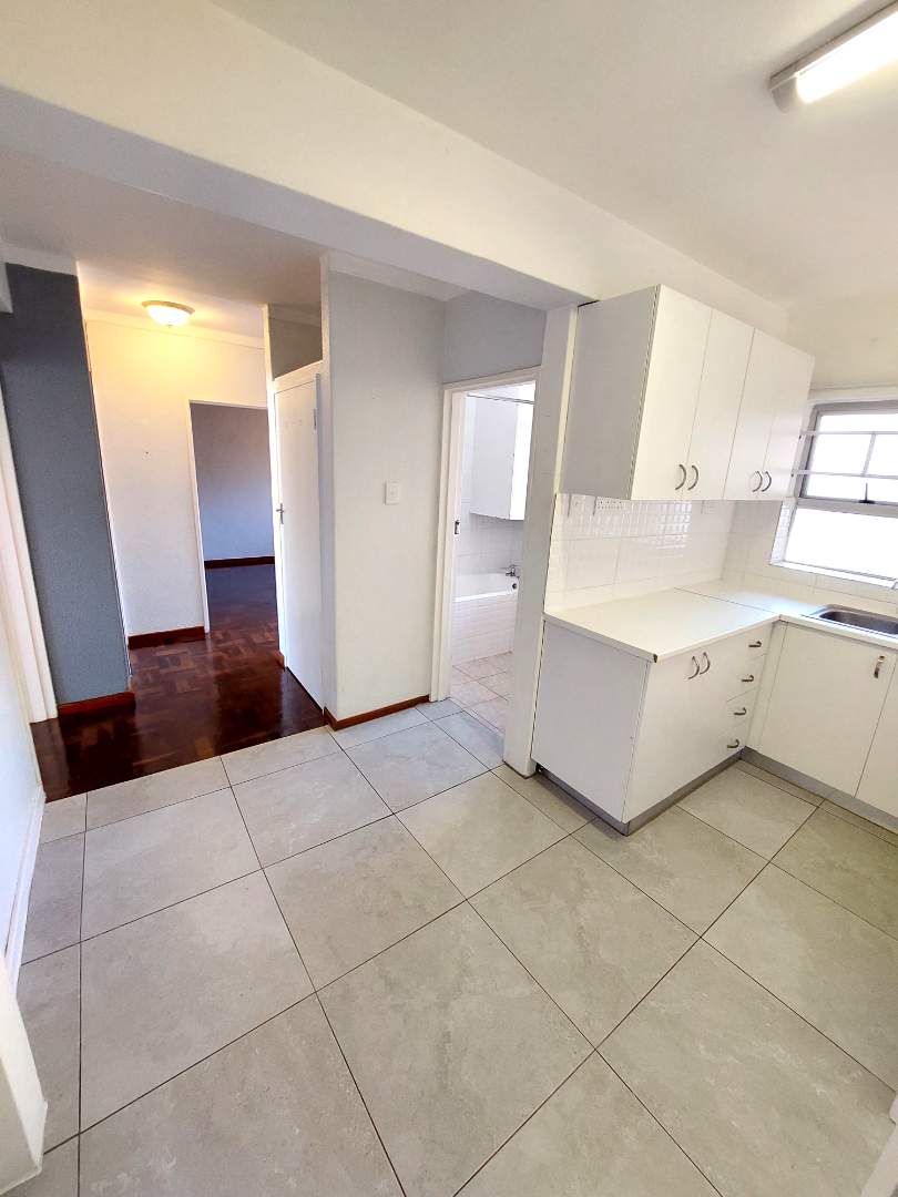 To Let 2 Bedroom Property for Rent in Tamboerskloof Western Cape